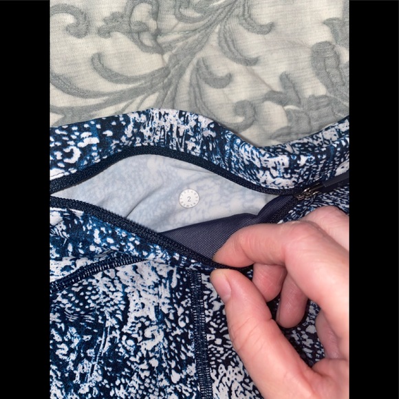 Lululemon matching speed up tight and bra - Picture 6 of 9